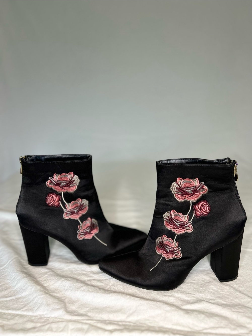 Guilty Soles Black Satin Embroidered Rose Floral Ankle Boots Booties Block Heel